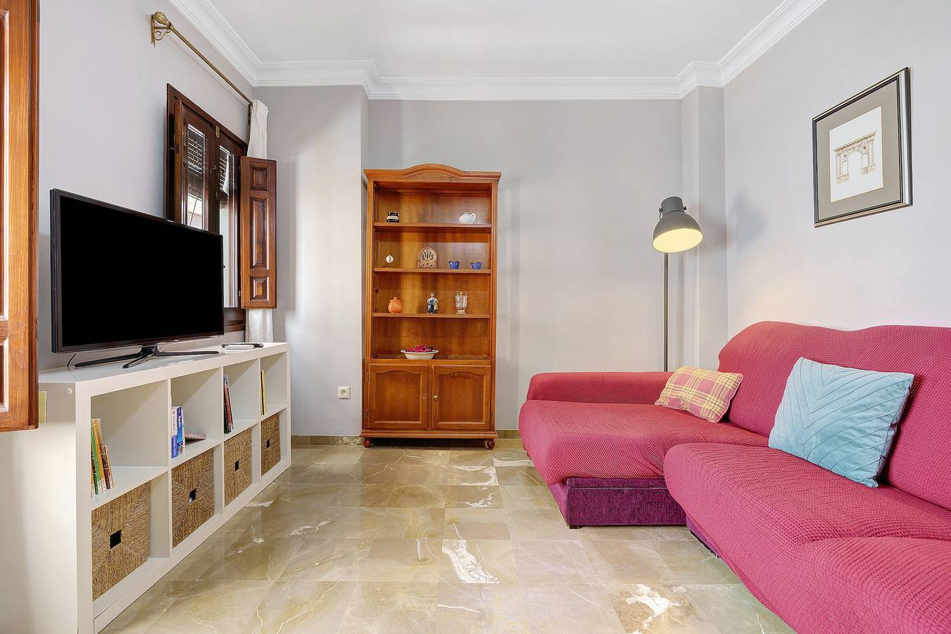 Apartamento entero, San Jeronimo Suit. Free parking in Centro-Sagrario, Granada