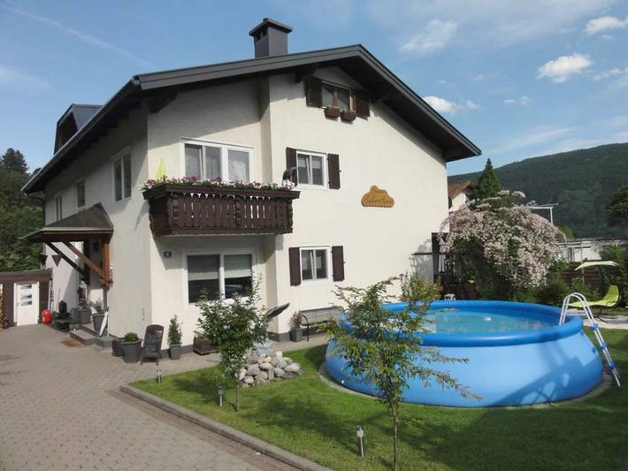 Gästehaus für 2 Personen, mit Balkon und Terrasse sowie Garten und Pool in Steindorf am Ossiacher See