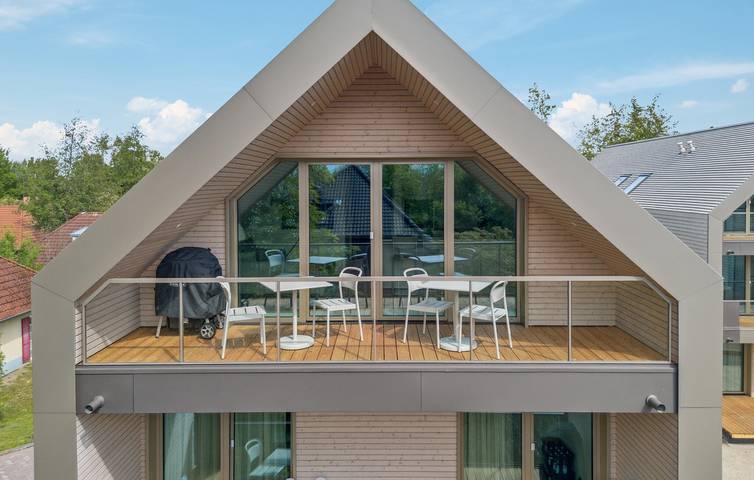 Ferienwohnung für 10 Personen, mit Terrasse und Garten in 