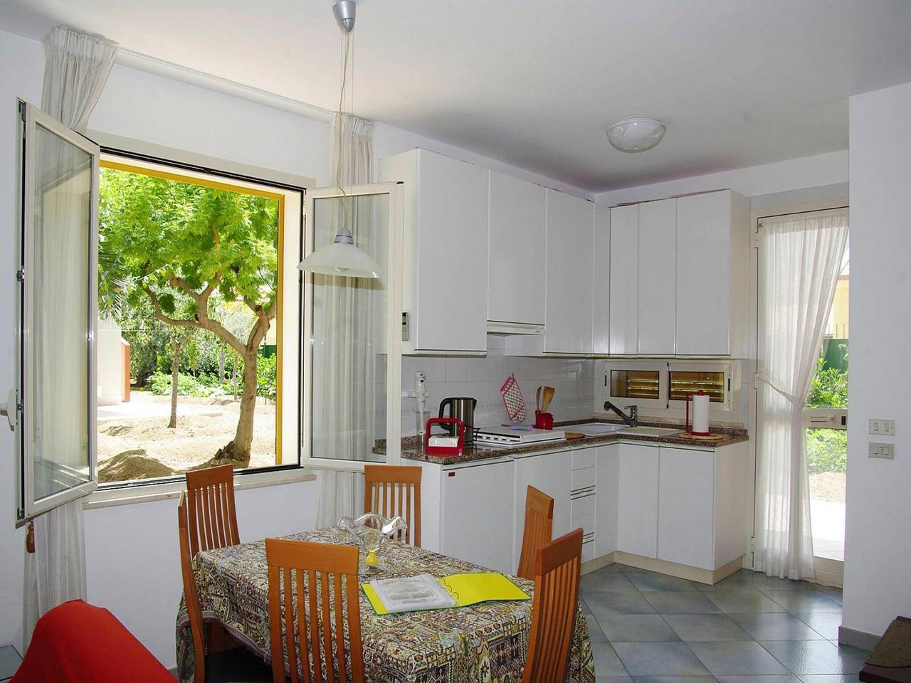 Vakantiehuis nabij Cefalù met zwembad in Mazzaforno, Cefalù (Gemeente)