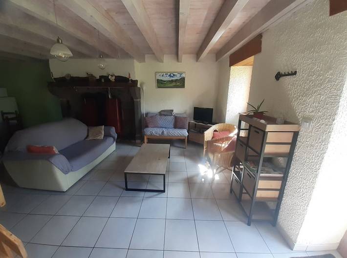 Gîte pour 5 personnes, avec jardin et terrasse, animaux acceptés dans Auvergne-Rhône-Alpes - 4