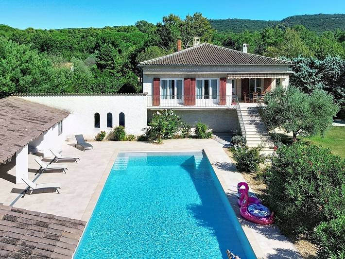 Casa de vacaciones para 12 personas, con balcón y jardín - 1