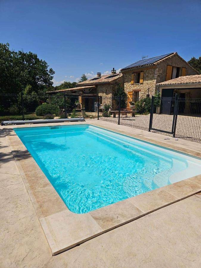 Maison de vacances pour 8 personnes, avec piscine ainsi que jardin et vue