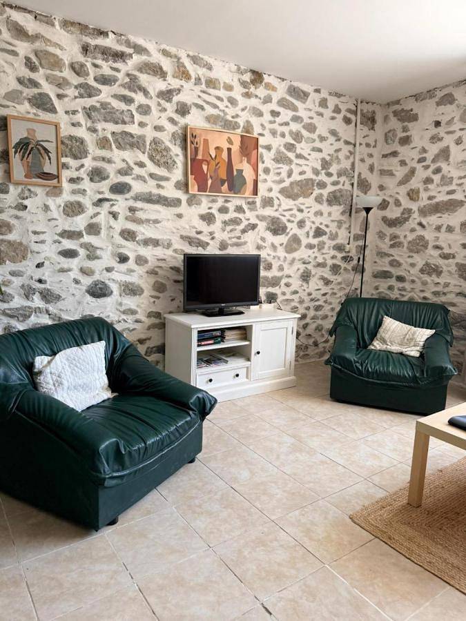 Gîte pour 4 personnes, avec jardin et vue à Laroque (Hérault) - 3