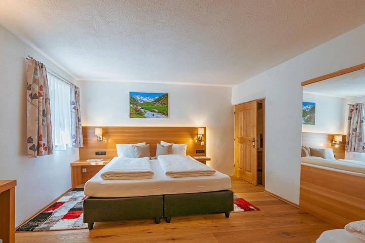 Ferienwohnung für 8 Personen, mit Balkon - 1