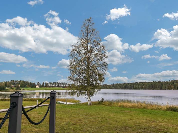 Villa karhentimantti in Ylöjärvi