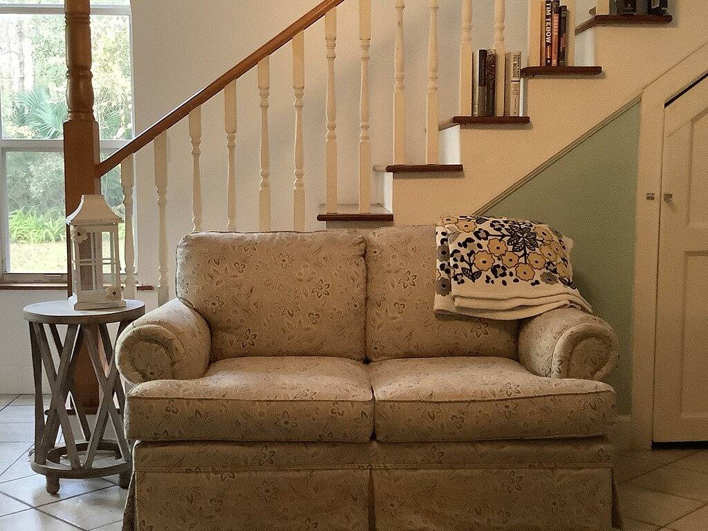 Azalea Farmhouse in Marion County (FL)