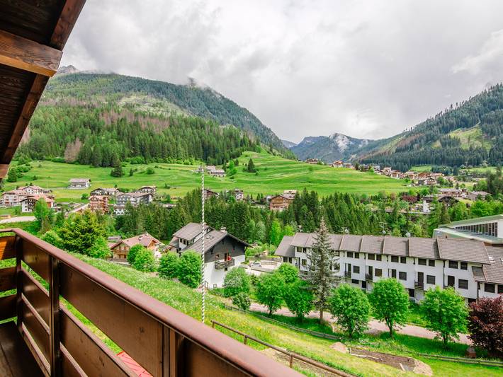 Gîte pour 4 personnes, avec balcon à Moena - 2