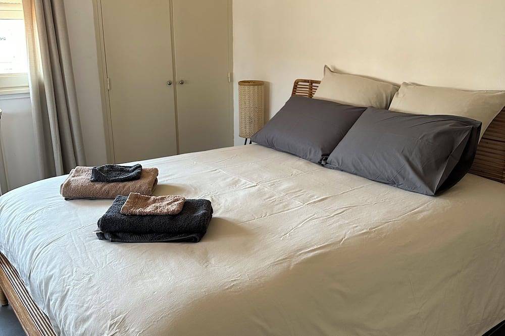 Maison Guyenne\nlovely, cosy house furnished with care and comfort in Béziers, Mediterranean Coast (France)