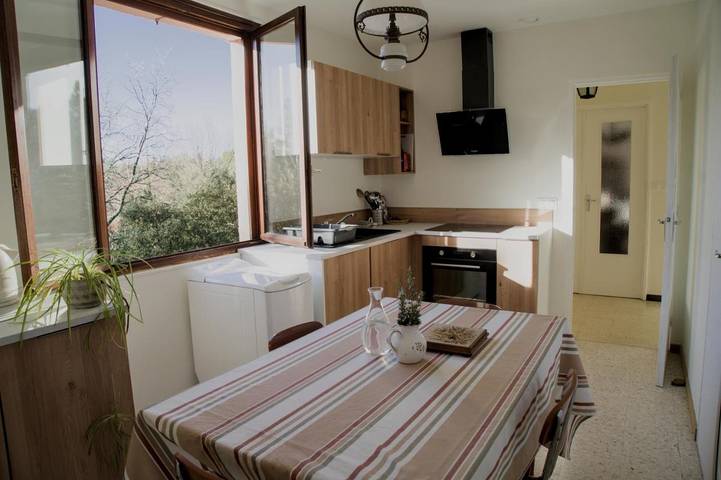 Location de vacances pour 6 personnes, avec jardin et vue à Saint-Julien - 3