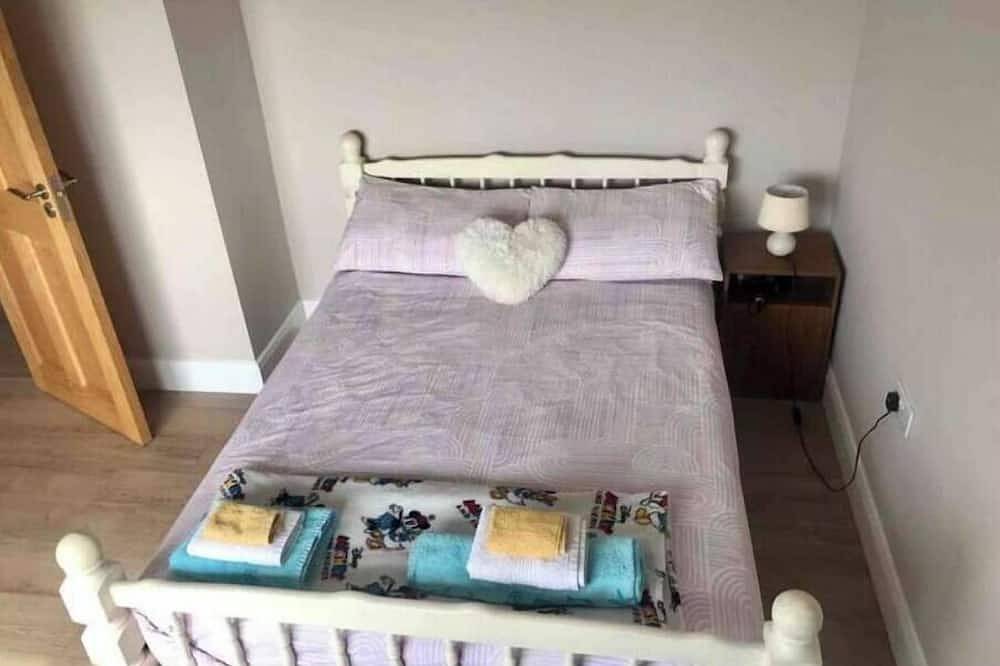 3-bedroom house in Killybegs with Wifi perfect for kids and family in Killybegs ED, Donegal