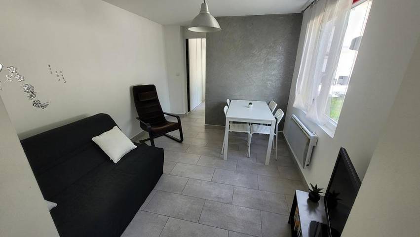 Location de vacances pour 4 personnes, avec Terrasse à Viry-Châtillon