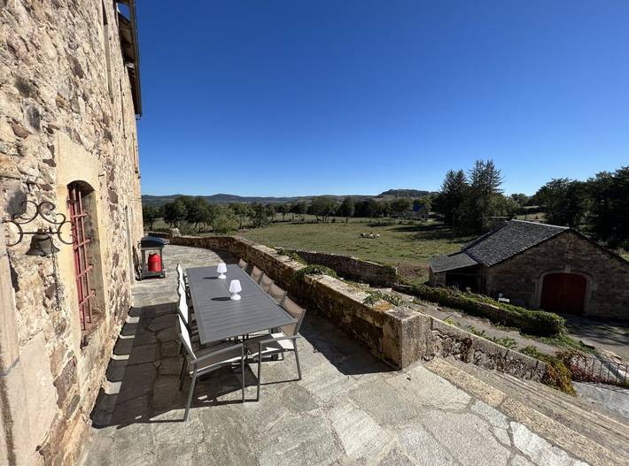 Gîte pour 14 personnes, avec terrasse dans Sévérac-d'Aveyron - 3