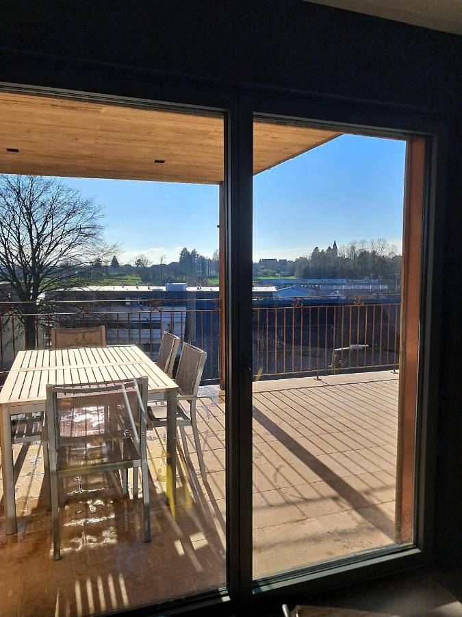 Gîte pour 6 personnes, avec terrasse et vue à Bertrix - 3