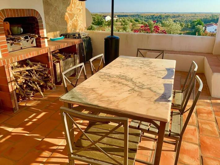 Chalet para 5 personas, con Balcón y Terraza además de Jardín y Piscina en Santarém