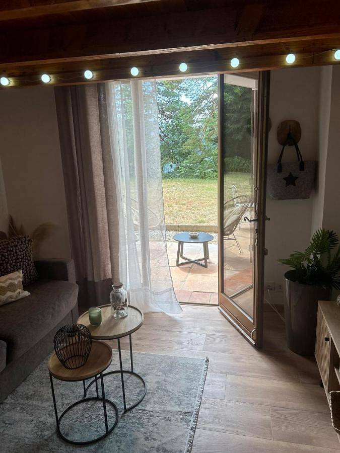 Gîte pour 4 personnes, avec vue et terrasse, animaux acceptés à Andon