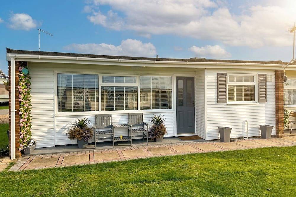 Chalet for 6 People in Hemsby, Newport (Norfolk)