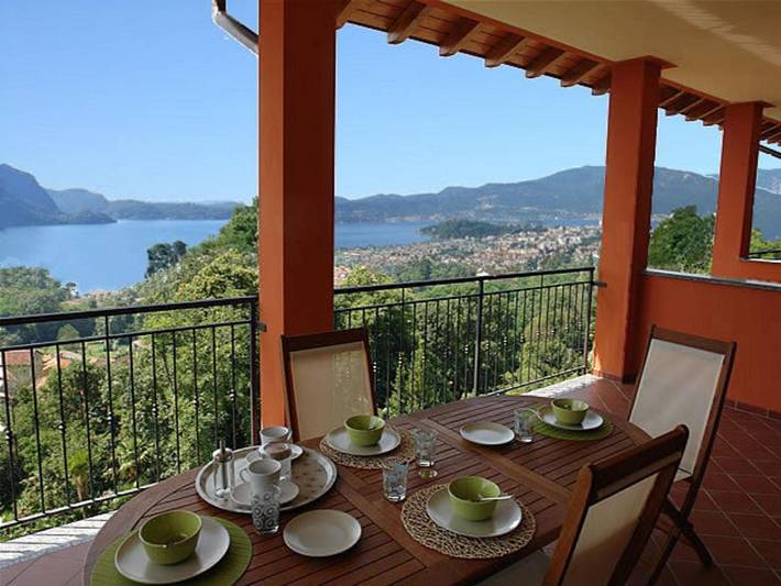Ferienwohnung für 6 Personen, mit Seeblick und Ausblick sowie Balkon - 1