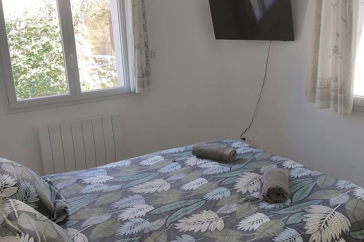Location de vacances pour 4 personnes, avec jardin et jacuzzi à Orgnac-l'Aven - 2