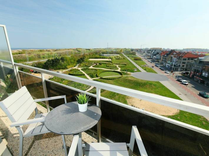 Ferienwohnung für 2 Personen, mit Balkon und Garten in Bredene