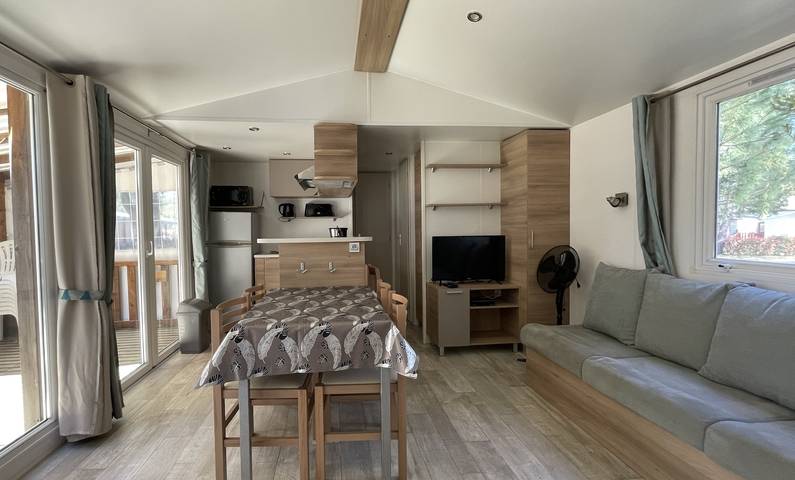 Mobil home pour 6 personnes, avec jardin à Les Mathes - 4