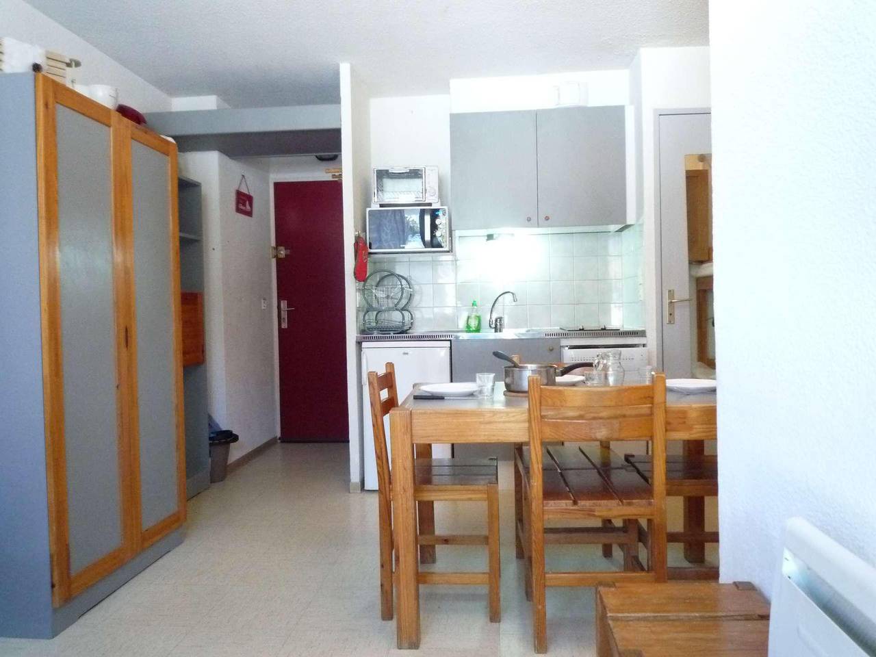 Apartamento entero, Résidence Le Relais 1 - Apartamento cabina 2 piezas para 6 personas (300-0102) in La Joue du Loup, Dévoluy (comuna)
