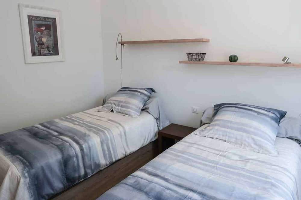 Welcome to Ryokufu House.<br>House for up to 8 people in Châteauneuf-du-Pape, Vaucluse