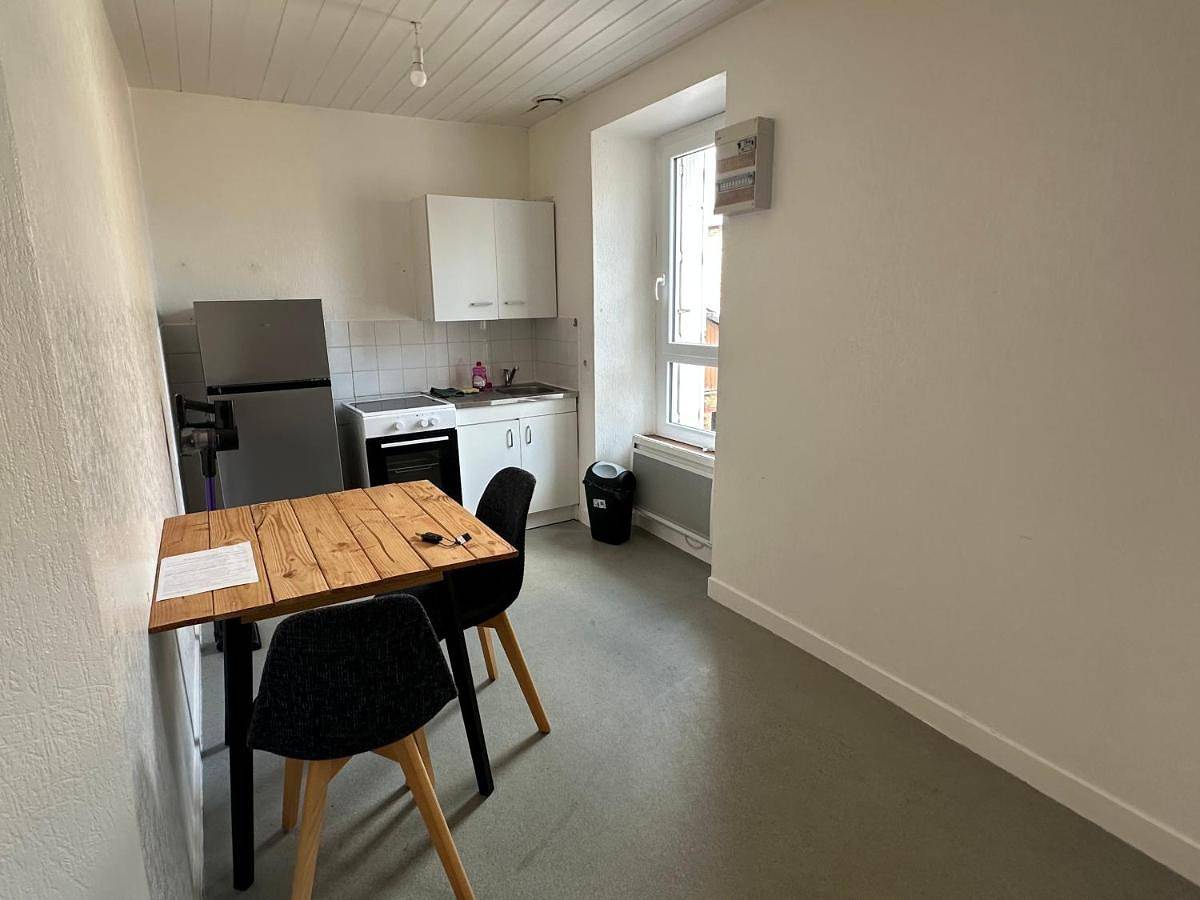 Appartement entier, One-Bedroom Apartment in Pont-Réan (Guichen), Guichen
