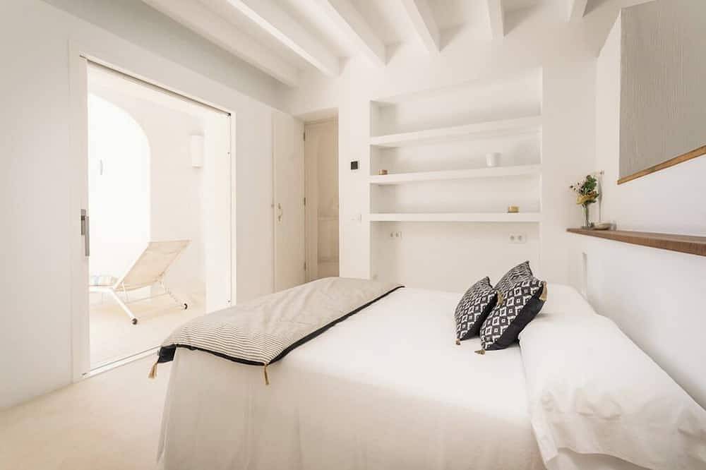 Villa mit Pool und herrlichem Blick auf den Strand von Cala Morell in Cala Morell, Menorca