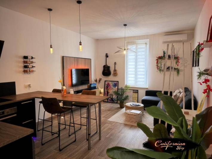 Appartement de vacances pour 4 personnes, avec jardin