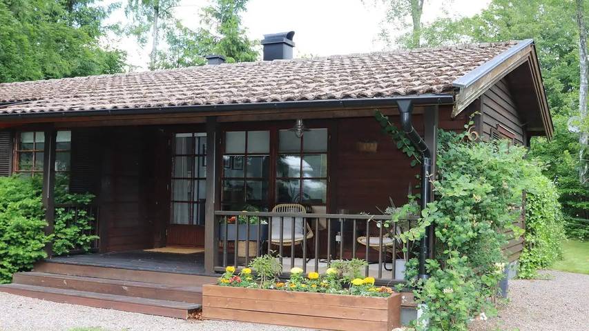 Hus för 6 Personer med trädgård in Ängeleholms kommun