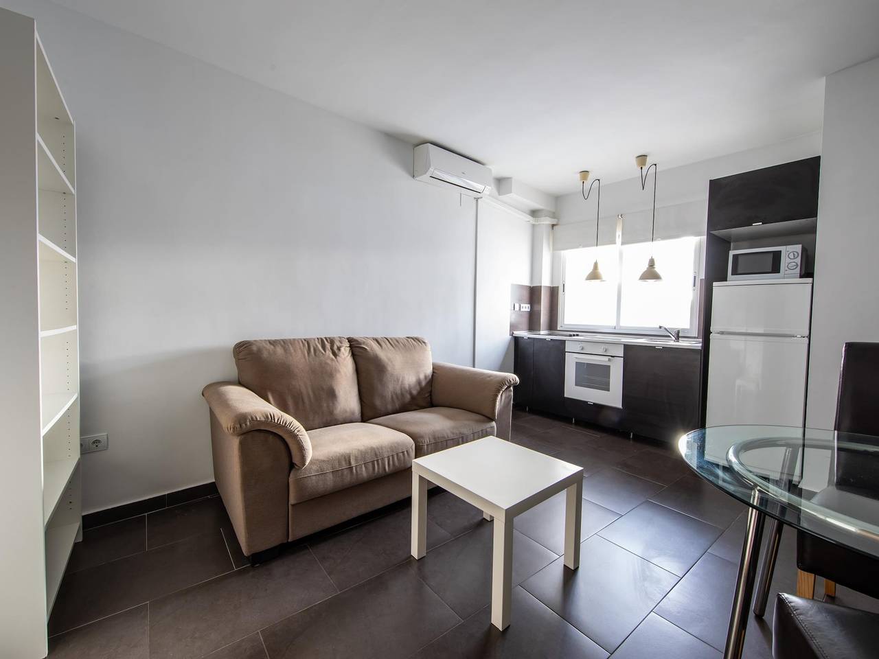 Appartamento intero, Appartamento vacanze per 4 persone con terrazza in Malaga Centro, Malaga