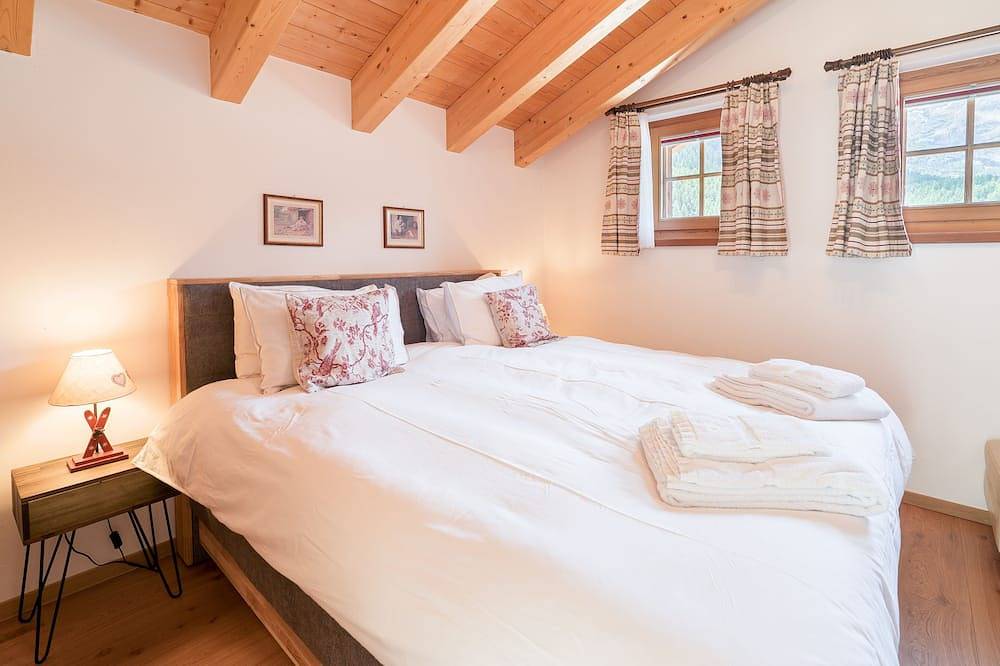 Entire apartment, Chalet Ulysse Zermatt / 8 guests / in Zermatt, Wallisian Alps