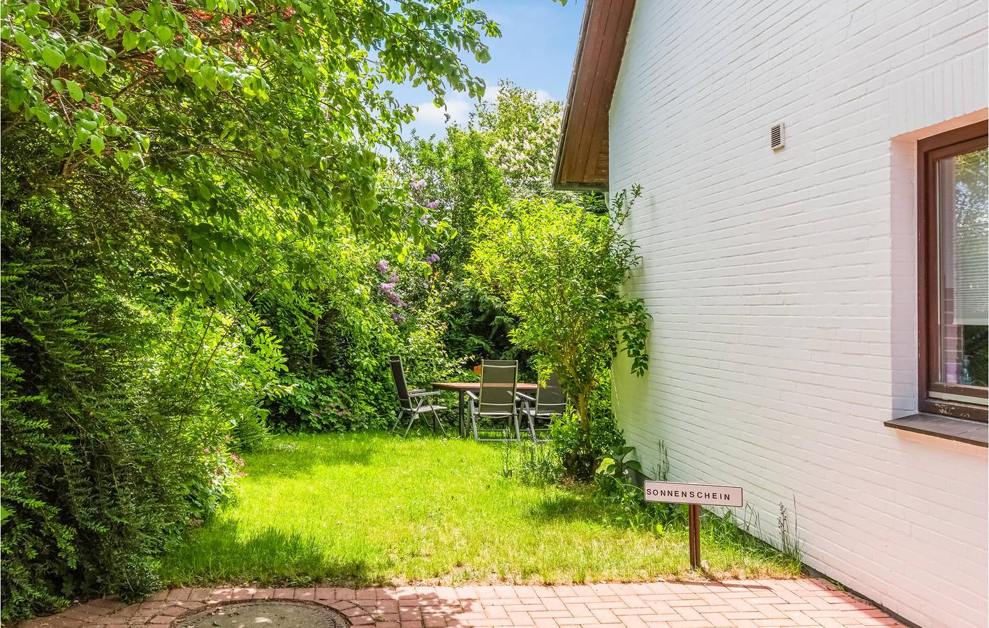 Ganze Ferienwohnung, Gemütliche Wohnung mit Parkplatz, Terrasse und Internet in Schwackendorf, Hasselberg