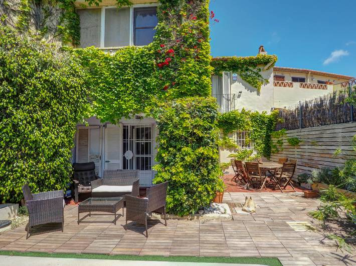 Location de vacances pour 9 personnes, avec piscine et terrasse, animaux acceptés à Sant Pere de Ribes - 3