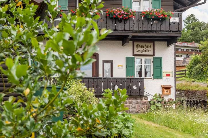 Ferienwohnung für 2 Personen, mit Balkon in Bad Kohlgrub