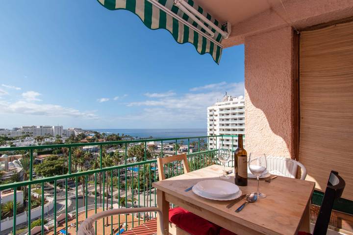 Vakantieappartement voor 3 personen, met terras en zwembad in Costa Adeje