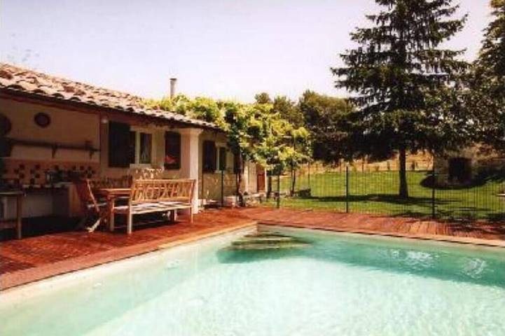 Ferienhaus für 4 Personen, mit Terrasse und Garten, mit Haustier