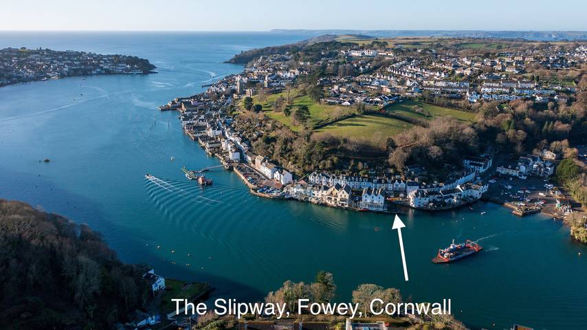 Holiday rental for 6 people, with Ocean view and Terrace as well as Garden and Lake view in Fowey