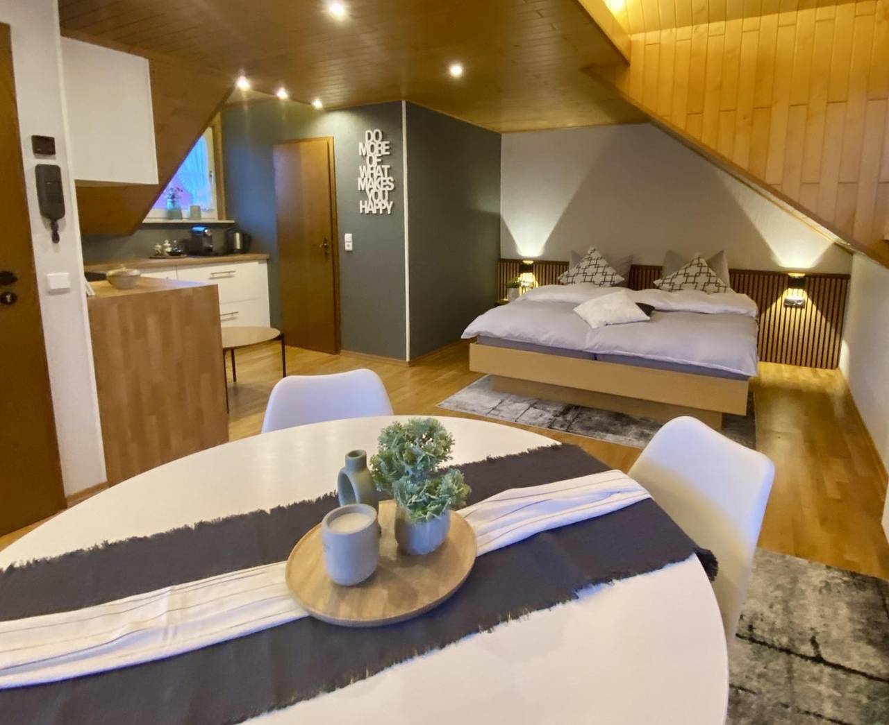 Ganze Ferienwohnung, Appartement Mosel 2 in Schweich, Moseleifel
