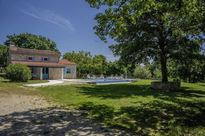 Ferienhaus für 5 Personen, mit Balkon/Terrasse und Garten sowie Pool in Istrien - 3