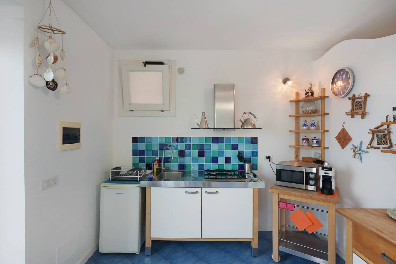 Entire apartment, Apartment 'Il Geco Praiano' with Sea View, Wi-Fi and Air Conditioning in Vettica Maggiore, Praiano