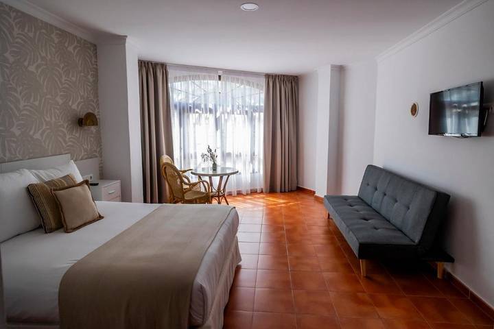 Gîte pour 3 personnes, avec terrasse et vue à Zahara de los Atunes - 3