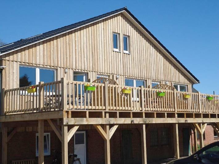 Ferienwohnung für 3 Personen, mit Balkon und Terrasse sowie Garten und Ausblick in Stangheck