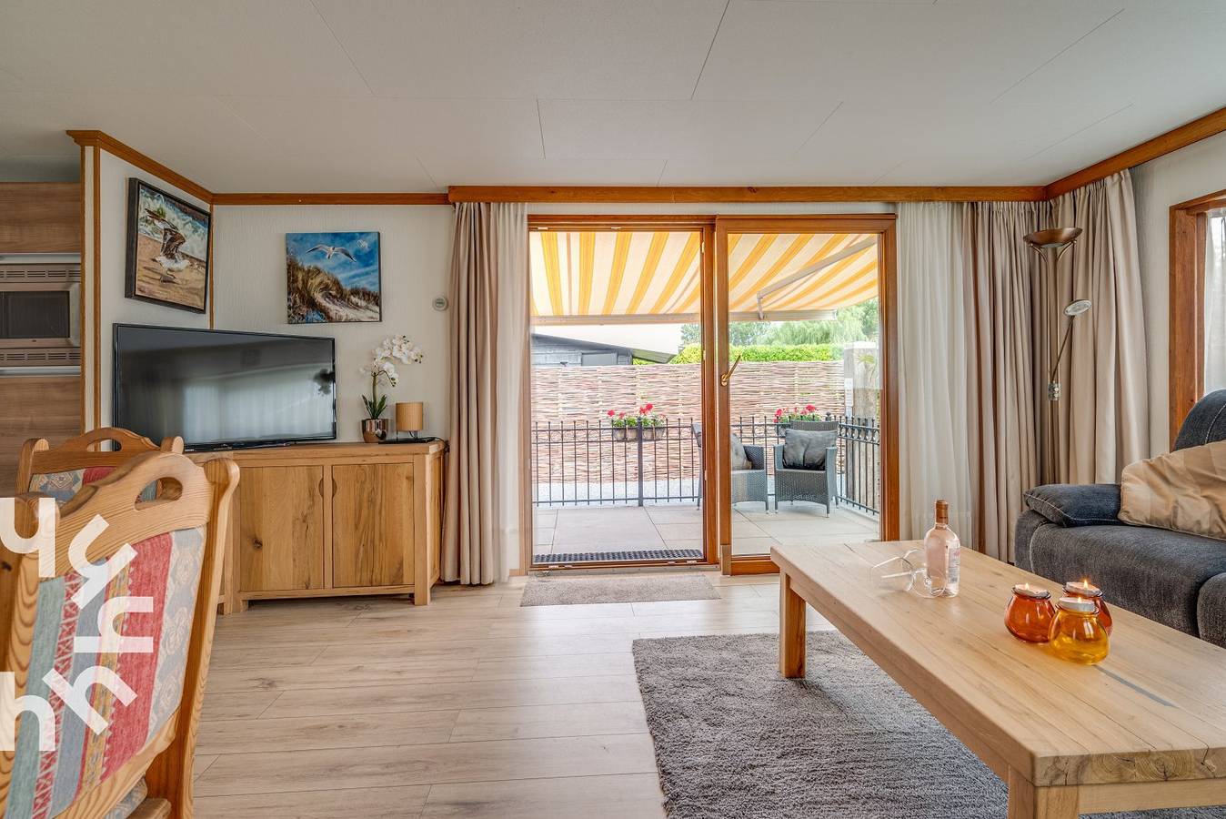 Mooi 4-persoons vakantiechalet met airco in Renesse in Renesse, Zeeuwse Kust