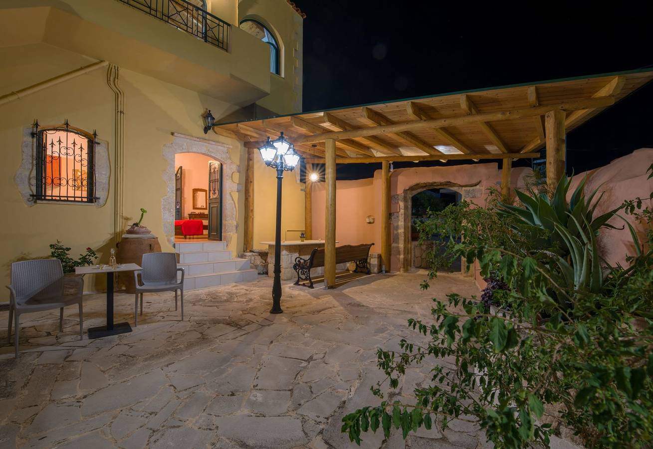 Estudio entero, Skandalis - Theano Studio in Chorafakia, Akrotiri (La Canea)