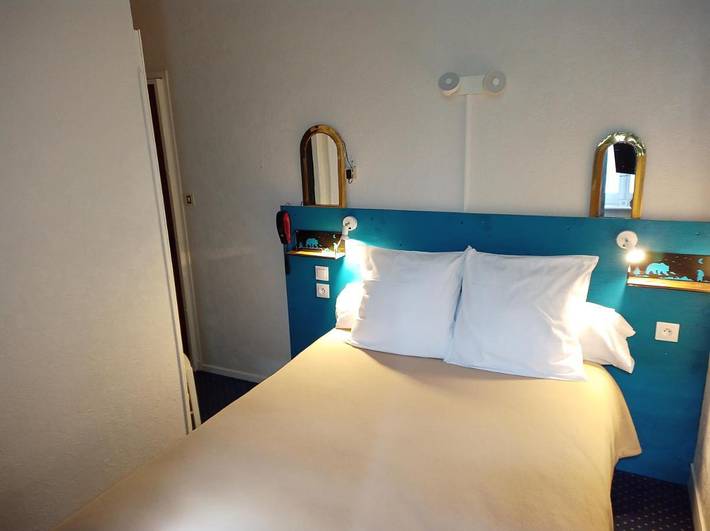 Hôtel pour 3 personnes, avec terrasse à Tarascon-sur-Ariège - 3