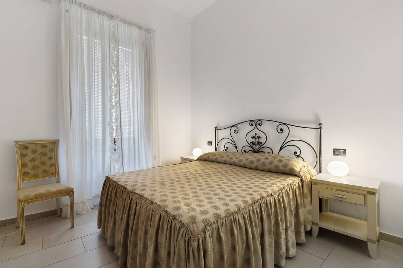 Habitación 'Camera 48' con Wi-Fi y aire acondicionado in Verona, Provincia de Verona