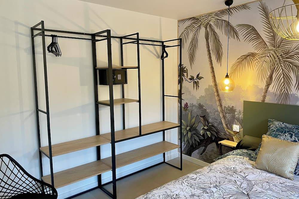 Suite \"Balnéo\" - Domaine des Varennes in Louresse-Rochemenier, Vallée de la Loire