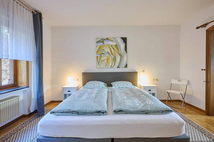 Ferienhaus für 10 Personen, mit Balkon und Garten sowie Sauna in Schmallenberg - 4